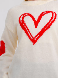****PLUS SIZE LONG SLEEVE HEARTS GRAPHIC PULLOVER SWEATER