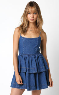 WOMEN'S SLEEVELESS TIERED RUFFLE FIT & FLARE DENIM MINI DRESS