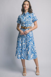 WOMEN'S SHORT SLEEVE BUTTON UP BELTED TIERED MULTI PRINT MIDI DRESS