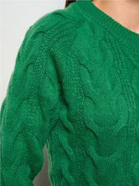 WOMEN'S LONG SLEEVE CABLE KNIT PULLOVER SWEATER