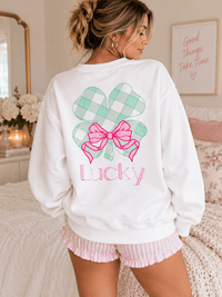 WOMEN'S LONG SLEEVE CLOVER LUCKY STITCHED GRAPHIC PULLOVER SWEATER