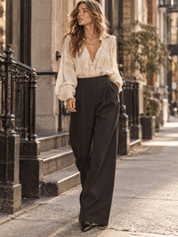 WOMEN'S BUTTON CLOSURE ELASTIC WAIST FRONT POCKETS WIDE LEG PANTS