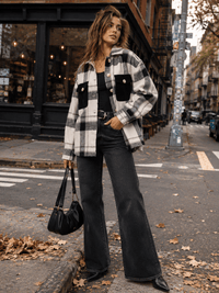 WOMEN'S LONG SLEEVE BUTTON UP FRONT POCKETS PLAID JACKET