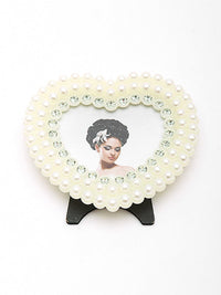 PEARL GOLD HEART SHAPE STANDING PICTURE FRAME