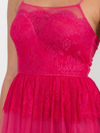 WOMEN'S SLEEVELESS LACE TIERED MAXI GOWN DRESS