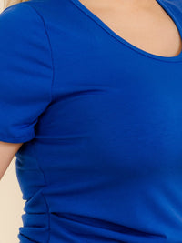 PLUS SIZE SHORT SLEEVE SIDE RUCHED SOLID BLOUSE