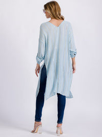 WOMEN'S LONG SLEEVE BUTTON UP SLIT SHIMMER TUNIC TOP