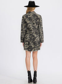 WOMEN'S LONG SLEEVE BUTTON CLOSURE FRONT POCKET CAMO PRINT DENIM MINI DRESS