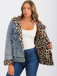 WOMEN'S LONG SLEEVE BUTTON UP FRONT POCKET ANIMAL FUR HOODED DENIM JACKET