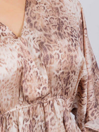 PLUS SIZE SHORT SLEEVE V-NECK ELASTIC WAIST ANIMAL PRINT BLOUSE