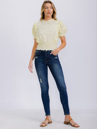 WOMEN'S SHORT PUFF SLEEVE RUFFLE SMOCK WAIST TOP