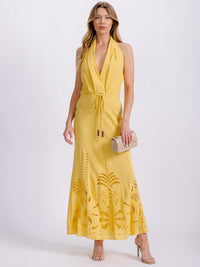 WOMEN'S SLEEVELESS SURPLICE EYELET BOTTON DETAILED OPEN BACK MAXI DRESS