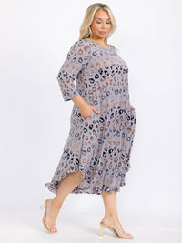 PLUS SIZE 3/4 SLEEVE FRONT POCKETS ANIMAL PRINT RUFFLE BOTTOM HEM MAXI DRESS