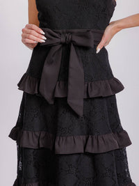 WOMEN'S SLEEVELESS HALTER NECK RUFFLE TIERED LACE SELF TIE MIDI DRESS