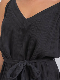 WOMEN'S SLEEVELESS V-NECK GAUZE BELTED MAXI DRESS