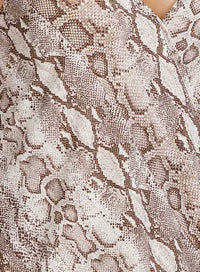 PLUS SIZE SLEEVELESS SURPLICE SNAKE PRINT TANK TOP