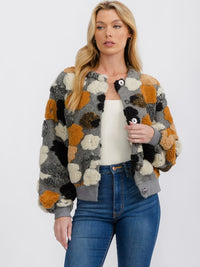 WOMEN'S LONG SLEEVE FRONT POCKETS BUTTON CLOSURE FUZZY JACKET