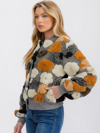 WOMEN'S LONG SLEEVE FRONT POCKETS BUTTON CLOSURE FUZZY JACKET