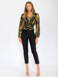 WOMEN'S LONG SLEEVE V-NECK FRONT RUCHED PRINTED BLOUSE TOP