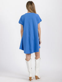 WOMEN'S SHORT SLEEVE SEQUINS GRAPHIC TUNIC MINI DRESS
