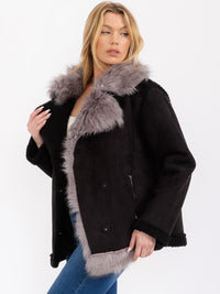 WOMEN'S LONG SLEEVE FRONT POCKET BUTTON CLOSURE SHERPA JACKET