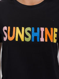 WOMEN'S SHORT SLEEVE GRAPHIC TOP