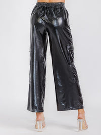 WOMEN'S BUTTON CLOSURE CARGO POCKETS METALLIC WIDE LEG PANTS