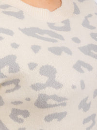 PLUS SIZE LONG SLEEVES PULLOVER COLORBLOCK ANIMAL PRINT SWEATER