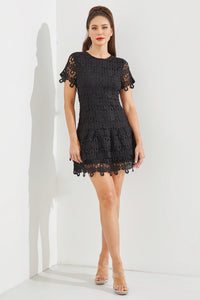 WOMEN'S SHORT SLEEVE CROCHET FIT & FLARE MINI DRESS
