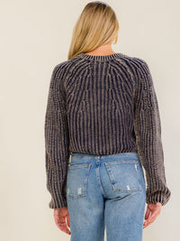 WOMEN'S LONG SLEEVE V-NECK KNITTED BUTTON UP WASHED SWEATER