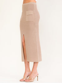 WOMEN'S ELASTIC WAIST FRONT SLIT POCKETS KNIT MAXI SKIRT