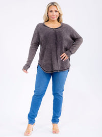 PLUS SIZE LONG SLEEVE WAFFLE WASHED TOP