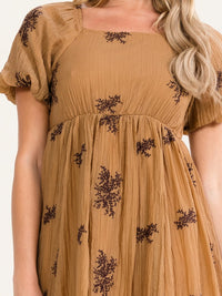 WOMEN'S SHORT PUFF SLEEVE EMBROIDERY DETAILED MAXI DRESS
