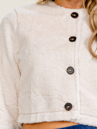 WOMEN'S LONG SLEEVE BUTTON CLOSURE FUZZY JACKET