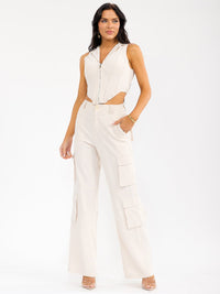 WOMEN'S SLEEVELESS CROP TOP & BUTTON CLOSURE PANTS SOLID 2PC. SET