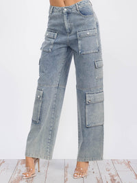WOMEN'S BUTTON CLOSURE CARGO POCKETS WIDE LEG DENIM PANTS