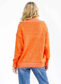 WOMEN'S LONG SLEEVE V-NECK FRONT POCKET PULLOVER SWEATER