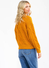 WOMEN'S LONG SLEEVE CABLE KNIT DETAILED PULLOVER SWEATER