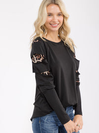 WOMEN'S LONG SLEEVE ANIMAL PRINT DETAILED LOOSE FIT TOP