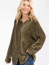 WOMEN'S LONG SLEEVE FRONT POCKET BUTTON UP OVERSIED CORDUROY TOP