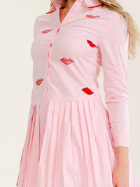 WOMEN'S LONG SLEEVE BUTTON UP FIT & FLARE PLEATED LIPS PRINT MINI DRESS