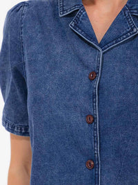 WOMEN'S SHORT SLEEVE BUTTON UP DENIM BLOUSE