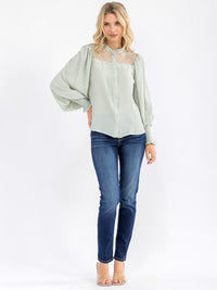 WOMEN'S LONG SLEEVE BUTTON UP LAC DETAILED BLOUSE