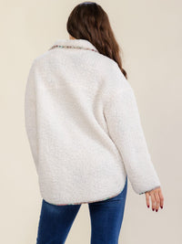 WOMEN'S LONG SLEEVE BUTTON CLOSURE FRONT POCKET FLORAL SHERPA JACKET