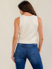 WOMEN'S SLEEVELESS BUTTON UP RIBBED BLOUSE