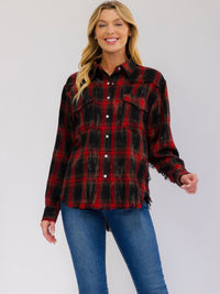 WOMEN'S LONG SLEEVE FRONT POCKETS RAW EDGE WASHED PLAID SHIRT