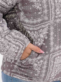 PLUS SIZE LONG SLEEVE ZIPPER CLOSURE FRONT POCKETS BANDANA PRINT JACKET