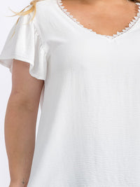 PLUS SIZE SHORT SLEEVE TRIM DETAILED V-NECK BLOUSE