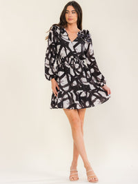 ENTRO WOMEN'S LONG SLEEVE SURPLICE SMOCK WAIST PRINT MINI DRESS