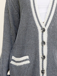 WOMEN'S LONG SLEEVE BUTTON UP FRONT POCKETS KNIT CARDIGAN